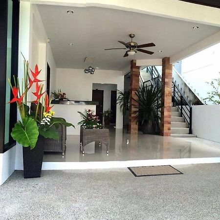 The Seashore Kamala Service Apartment Екстер'єр фото