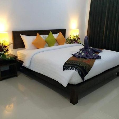 The Seashore Kamala Service Apartment Екстер'єр фото